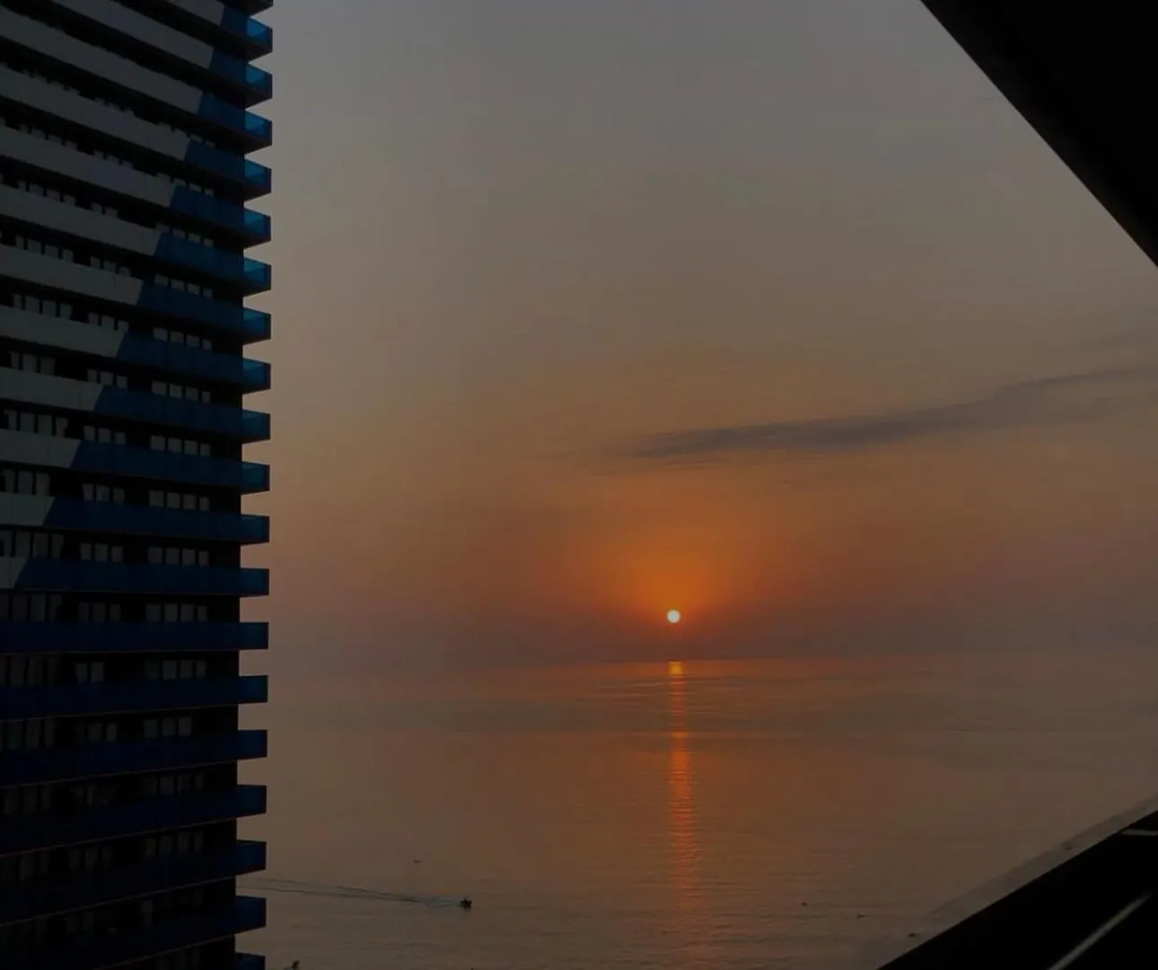 Glamorous Sea View Aparthotel In Orbi City 바투미 조지아
